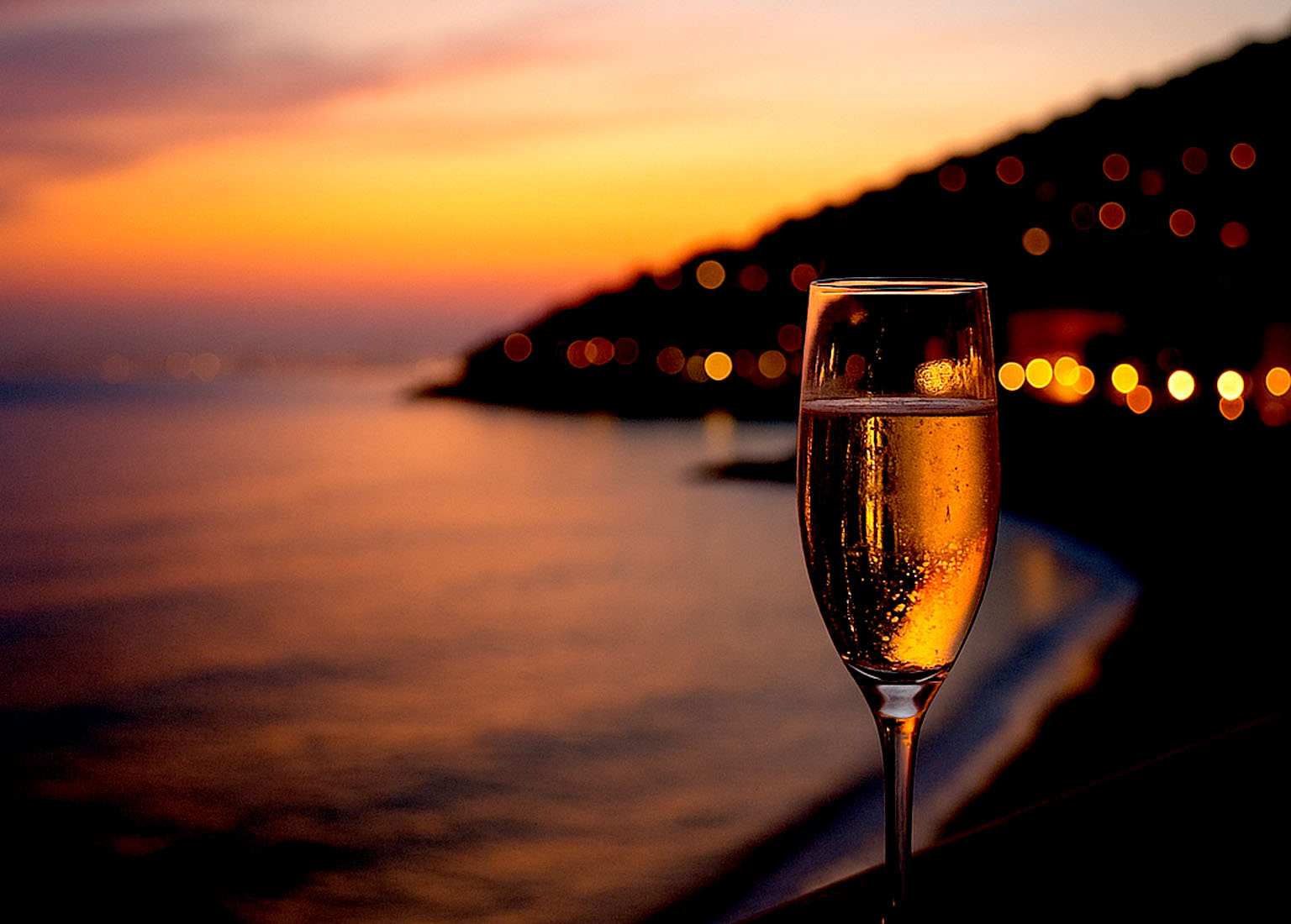 A champagne on the Côte d’Azur at dusk